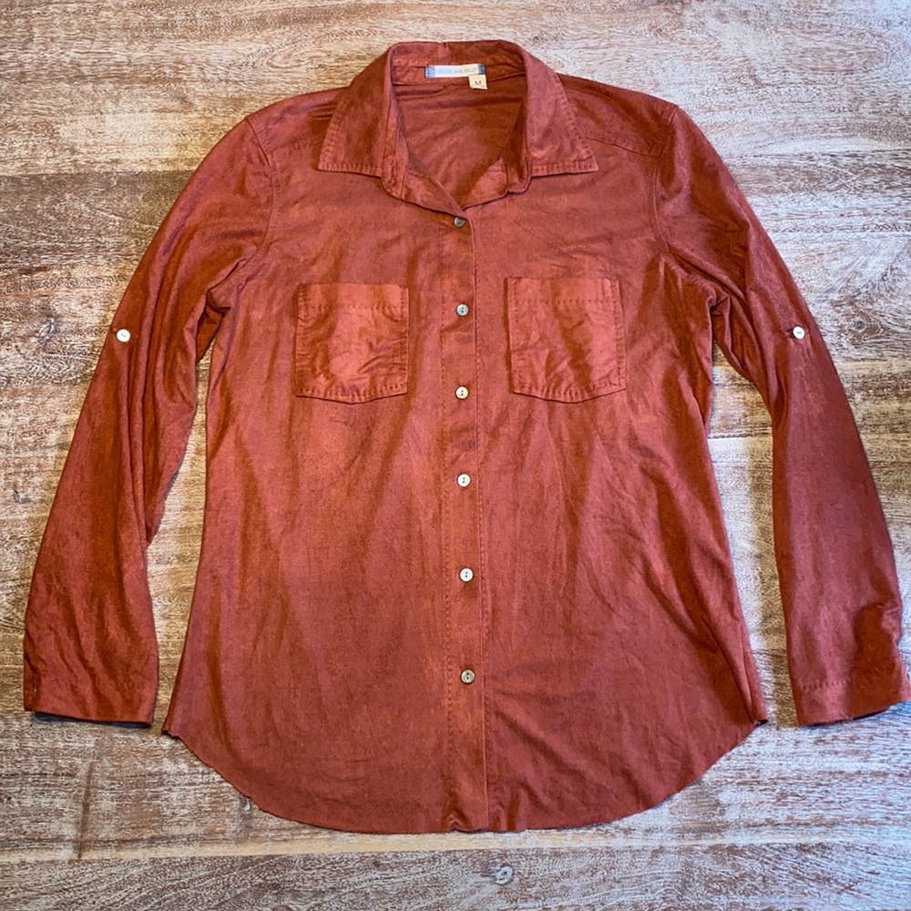 NWOT Chelsea & Violet Medium